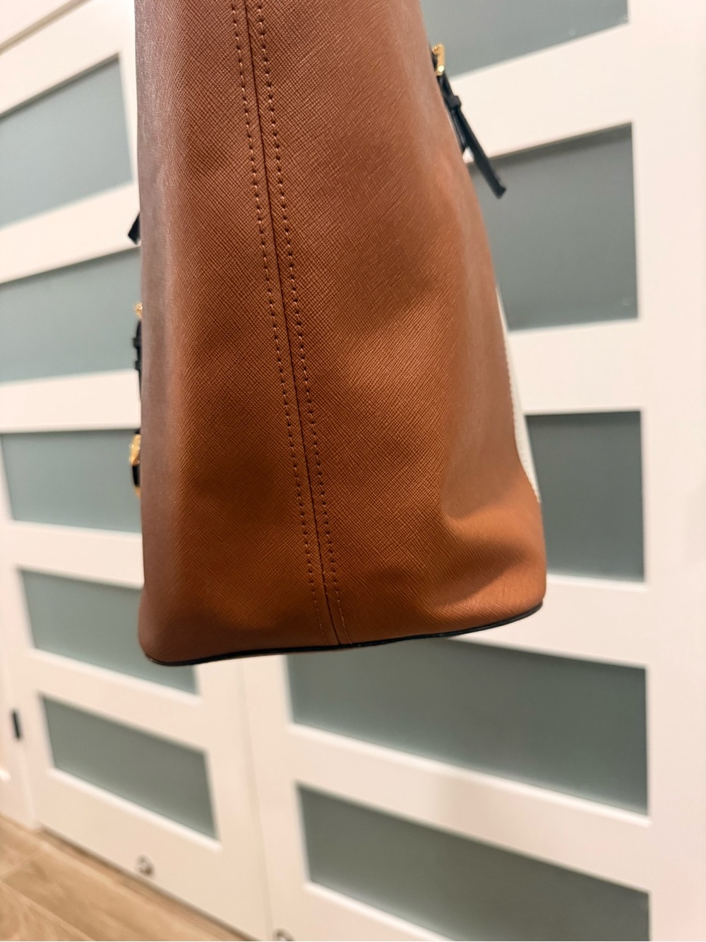 Michael Kors White, Brown & Black Colorblock Tote - Picture 4 of 11